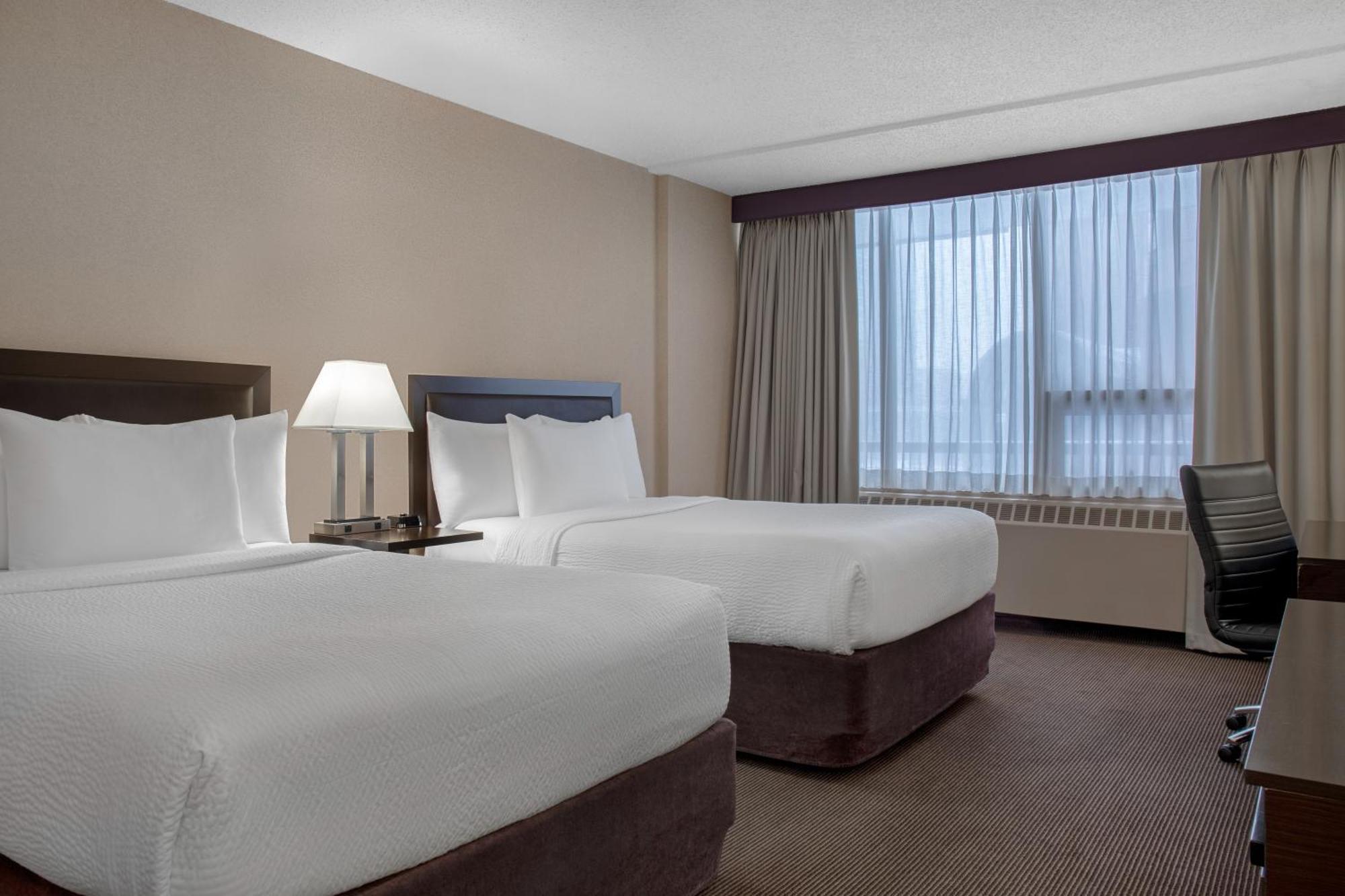 Hotel Ramada Plaza By Wyndham Calgary Downtown Exteriér fotografie